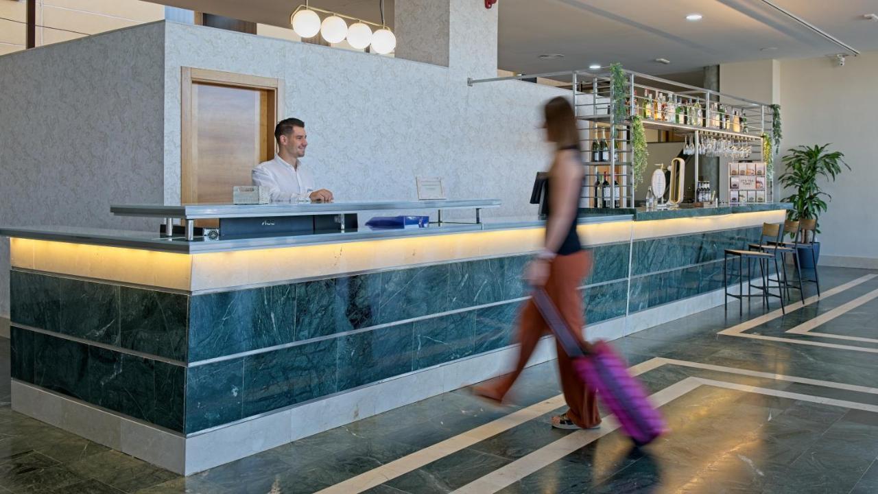 Checkin Madrid 莫斯托雷斯 外观 照片